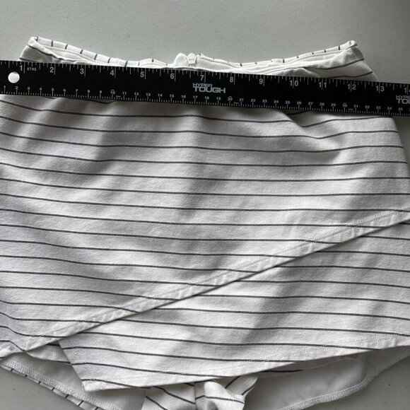 Lulus Black Cream Striped White Short Skirt Skort - Picture 6 of 11